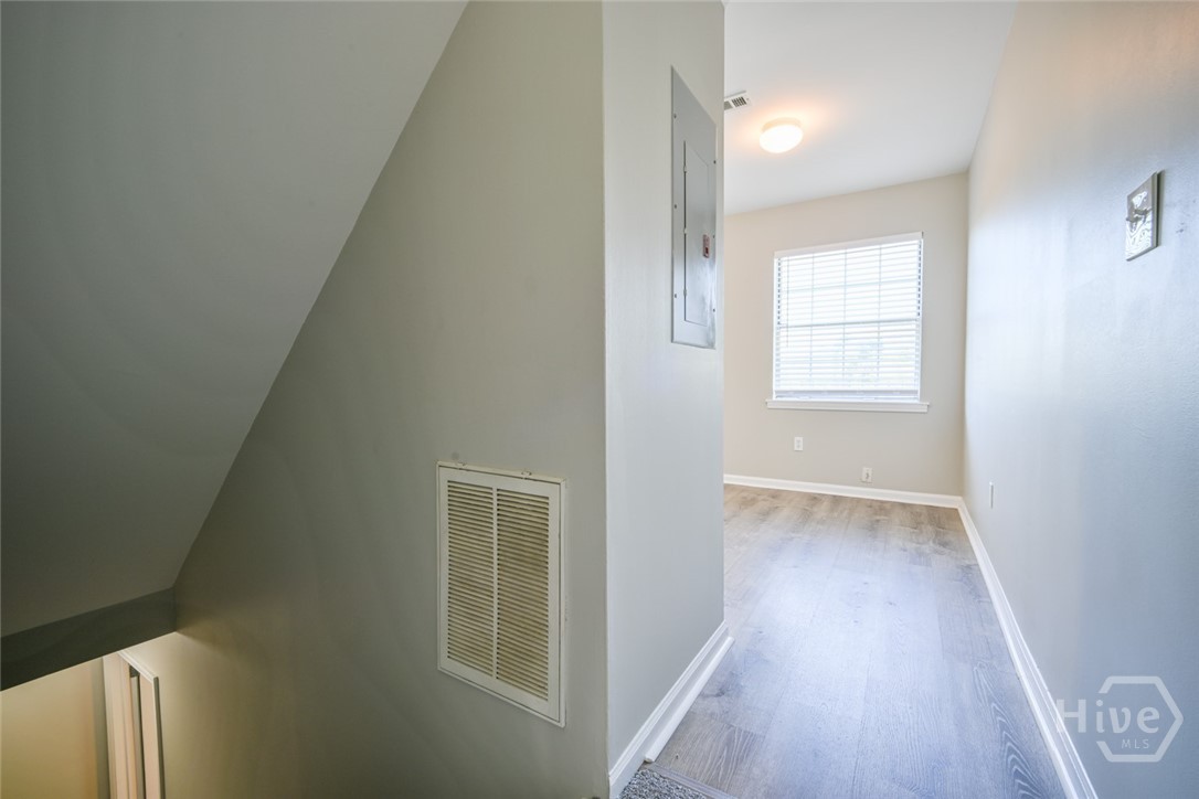 2165 S Milledge Avenue E6 Property Photo 5