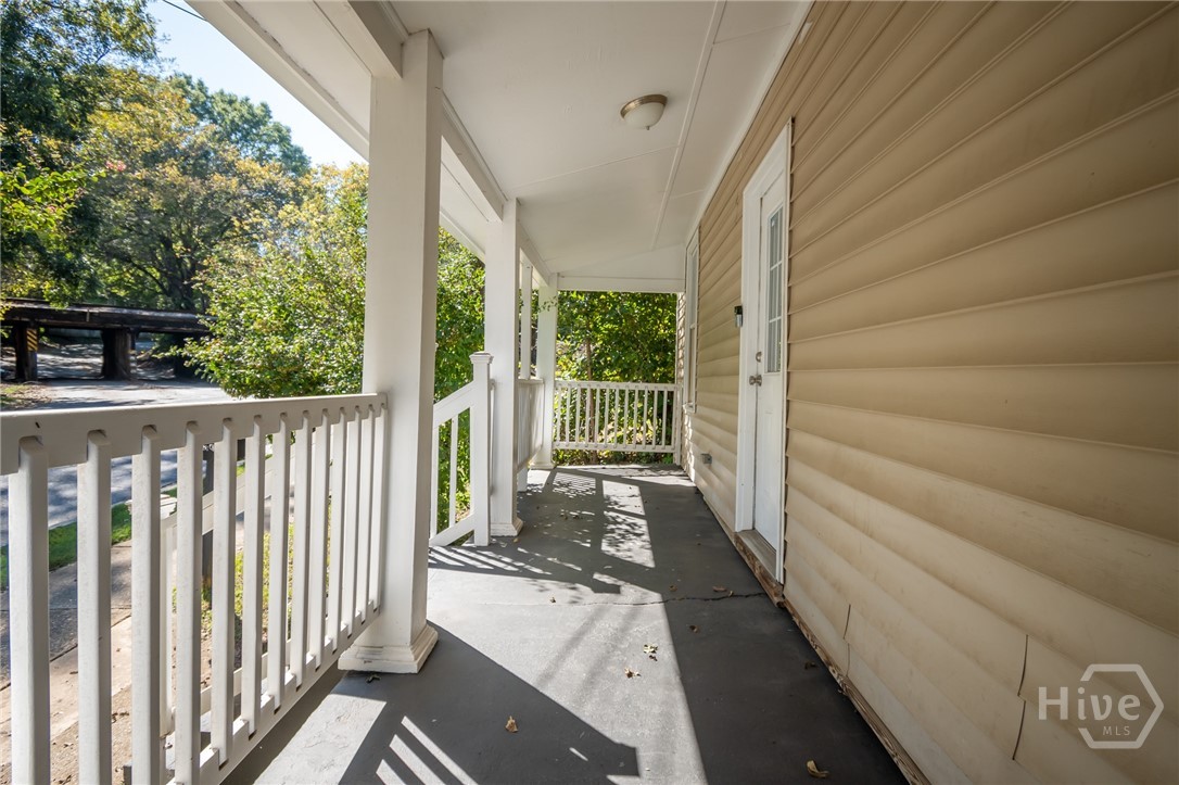 430 Cleveland Avenue Property Photo 2