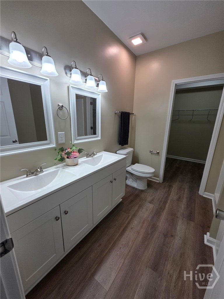 120 Tremont Parkway Property Photo 7