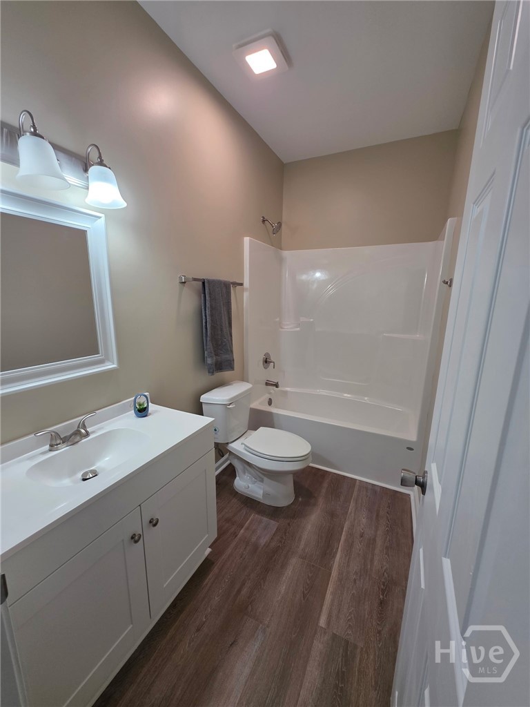 120 Tremont Parkway Property Photo 16