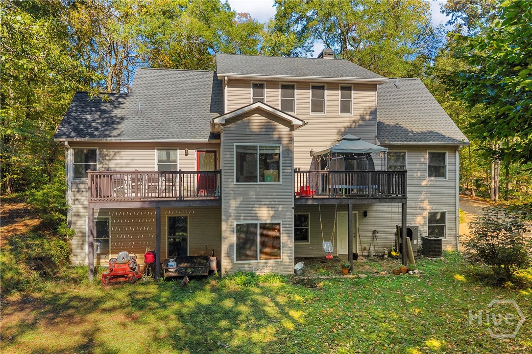 399 Grindstone Creek Dr Property Photo 4