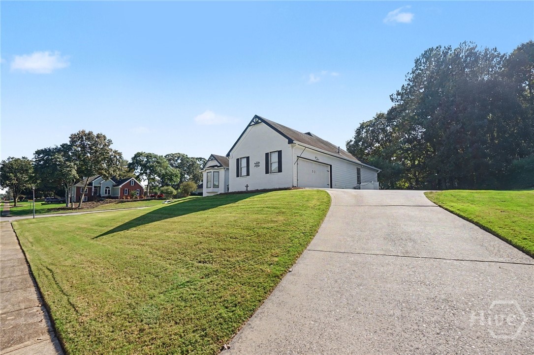 3101 Planters Mill Drive Property Photo 4