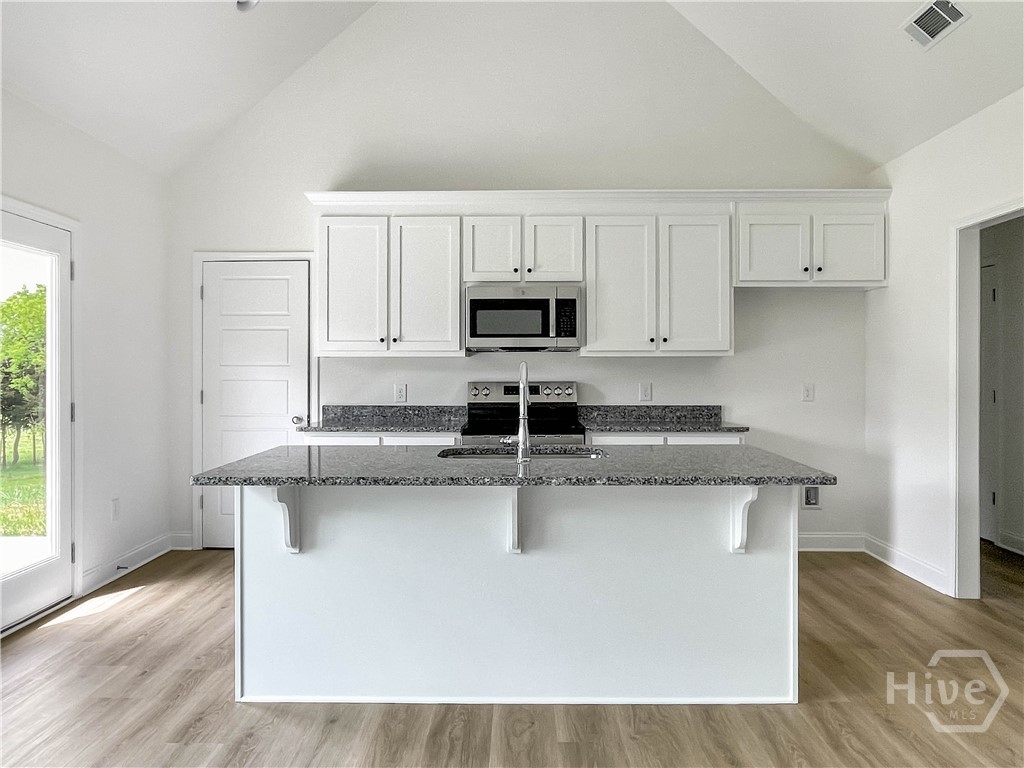 54 Inman Park Property Photo 7