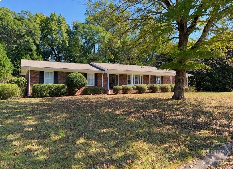 281 Hunnicutt Drive Property Photo 1