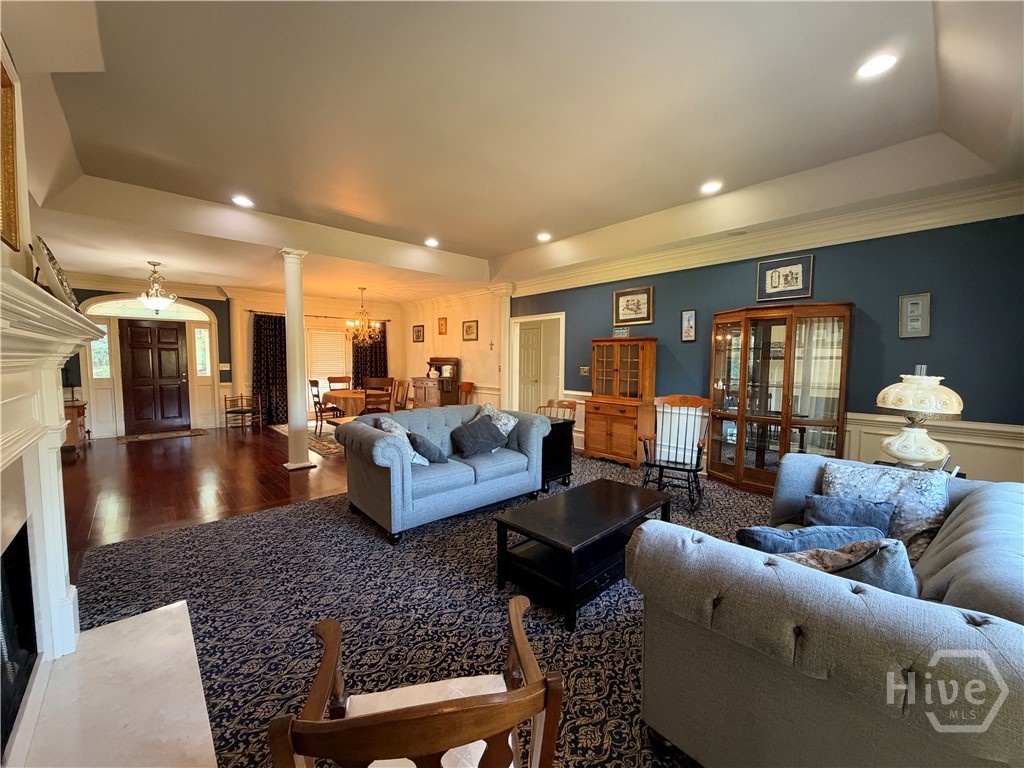 1215 Brush Creek Road Property Photo 12