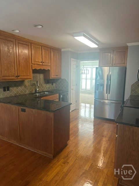 655 St Ives Drive Property Photo 6