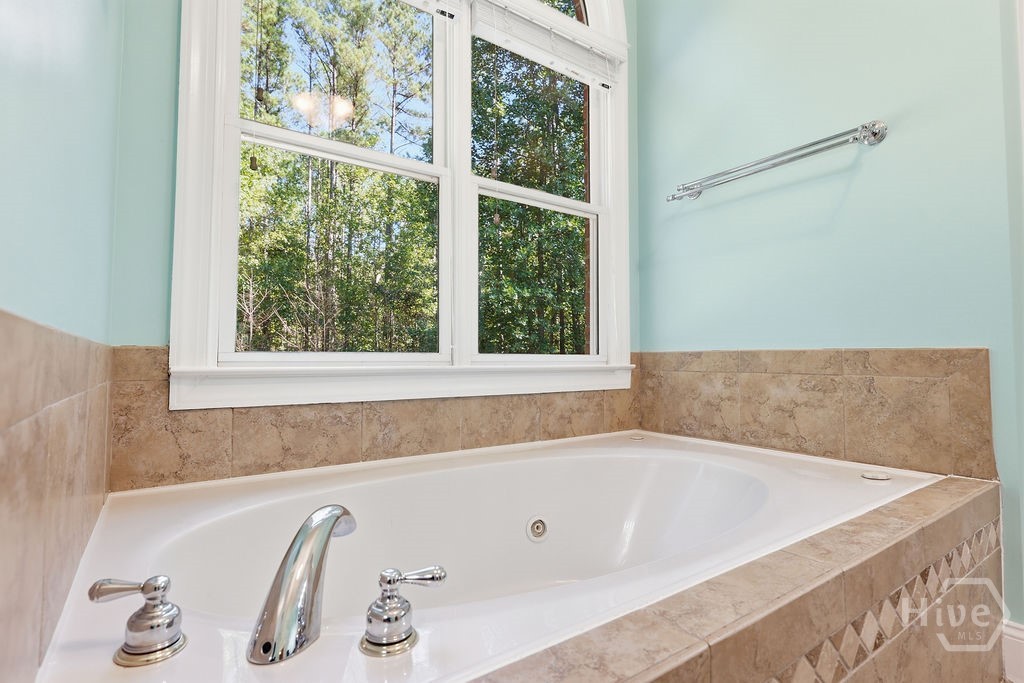 1040 Pin Oak Court Property Photo 29