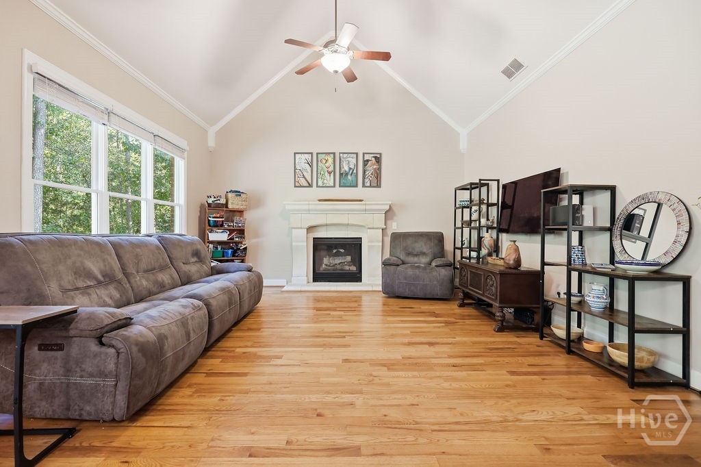 1040 Pin Oak Court Property Photo 38
