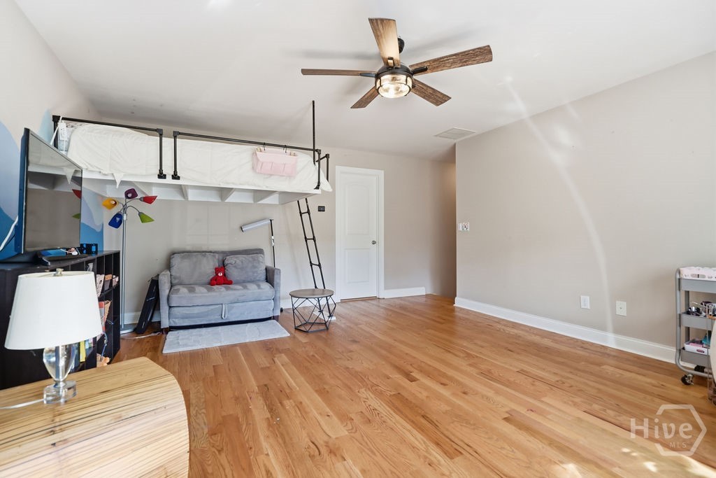 1040 Pin Oak Court Property Photo 49