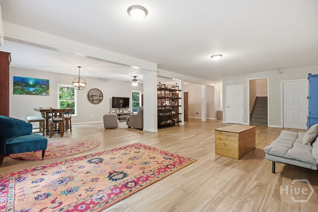 1040 Pin Oak Court Property Photo 52