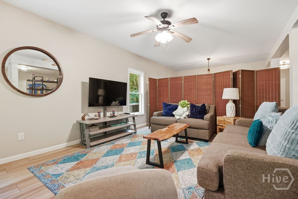 1040 Pin Oak Court Property Photo 54