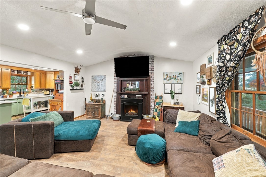 3453 Bowman Highway Property Photo 21