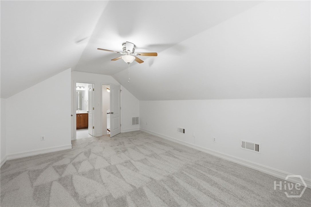 302 Hampton Park Drive Property Photo 34