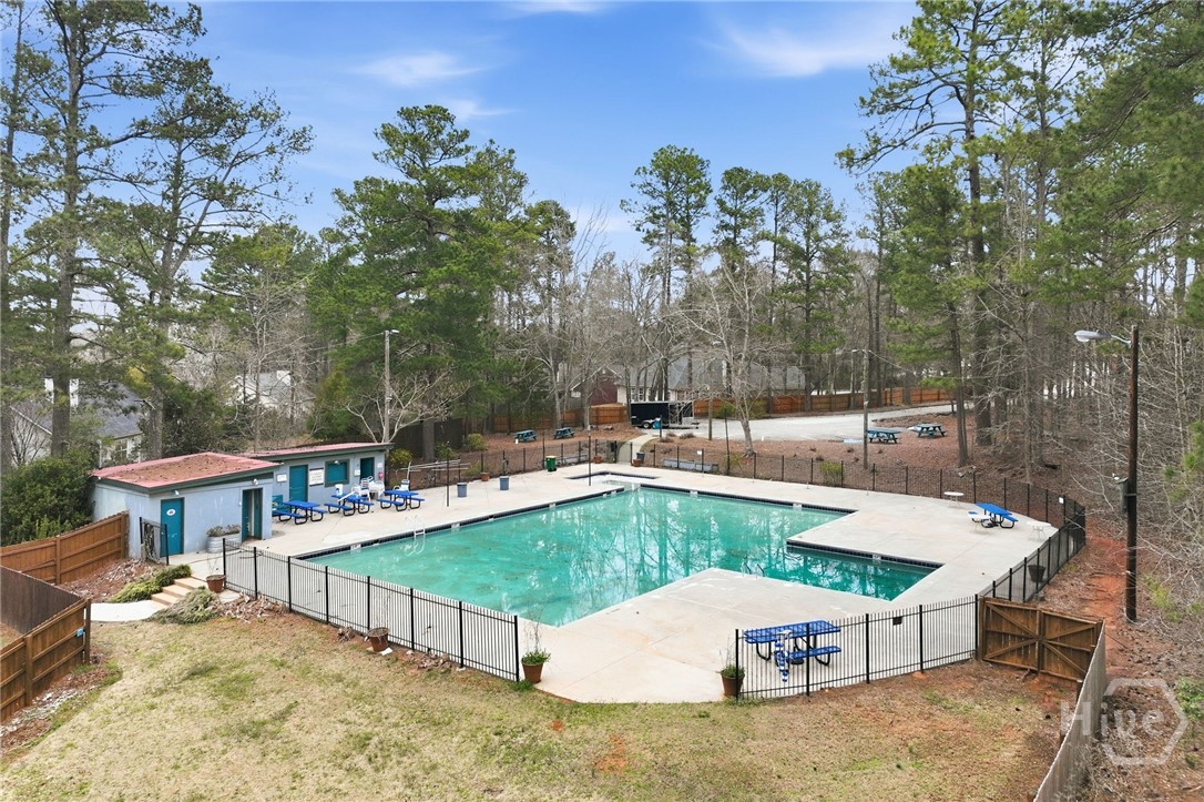 302 Hampton Park Drive Property Photo 42