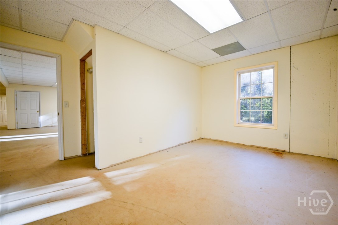 4330 Damascus Road Property Photo 36
