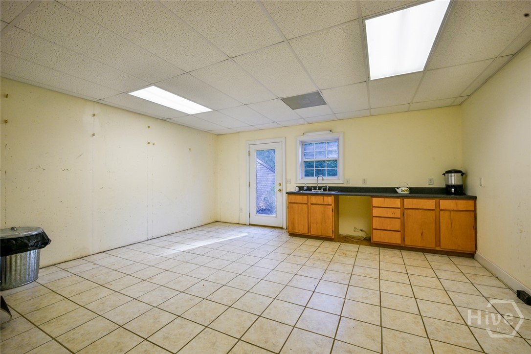 4330 Damascus Road Property Photo 41