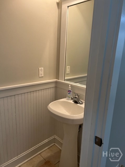 1035 Barnett Shoals Road 458 Property Photo 4