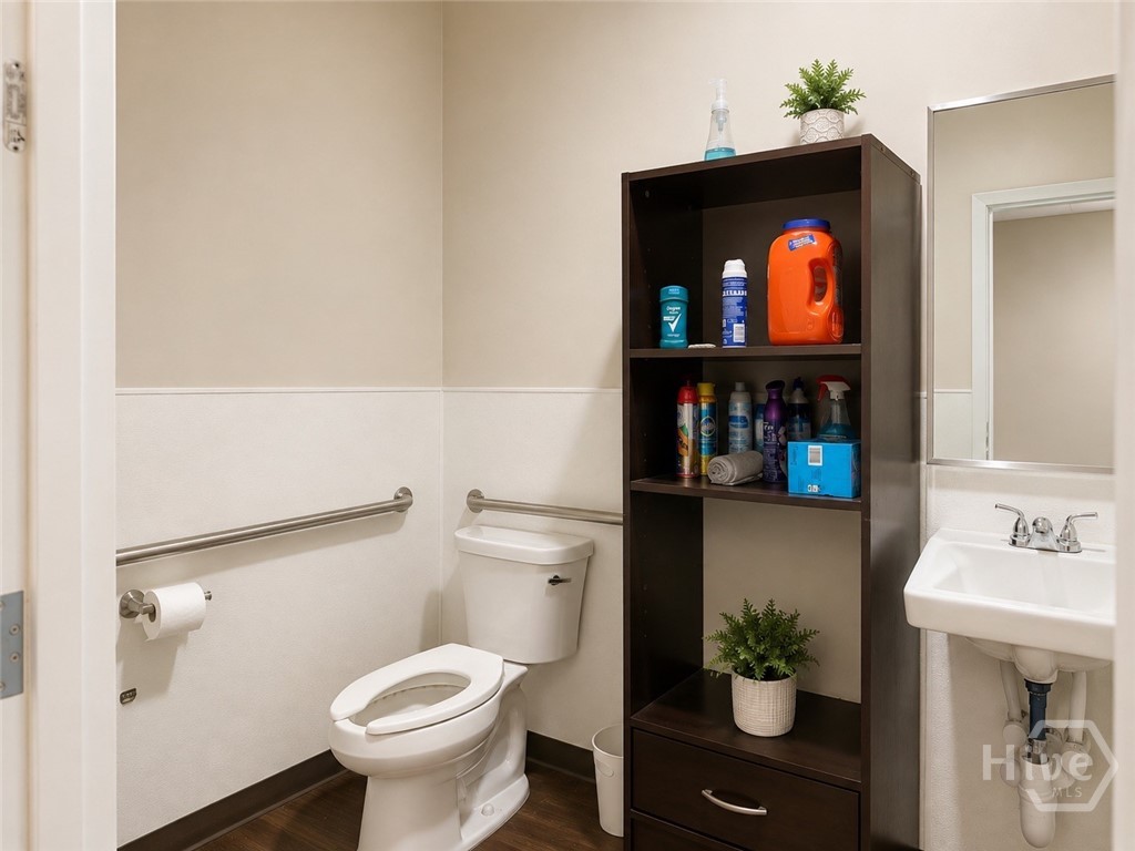 250 Carriage Lane Property Photo 24