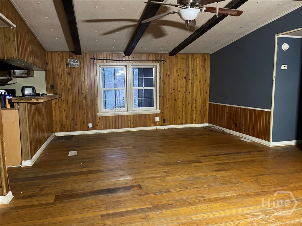1851 Mcnutt Creek Road Property Photo 6