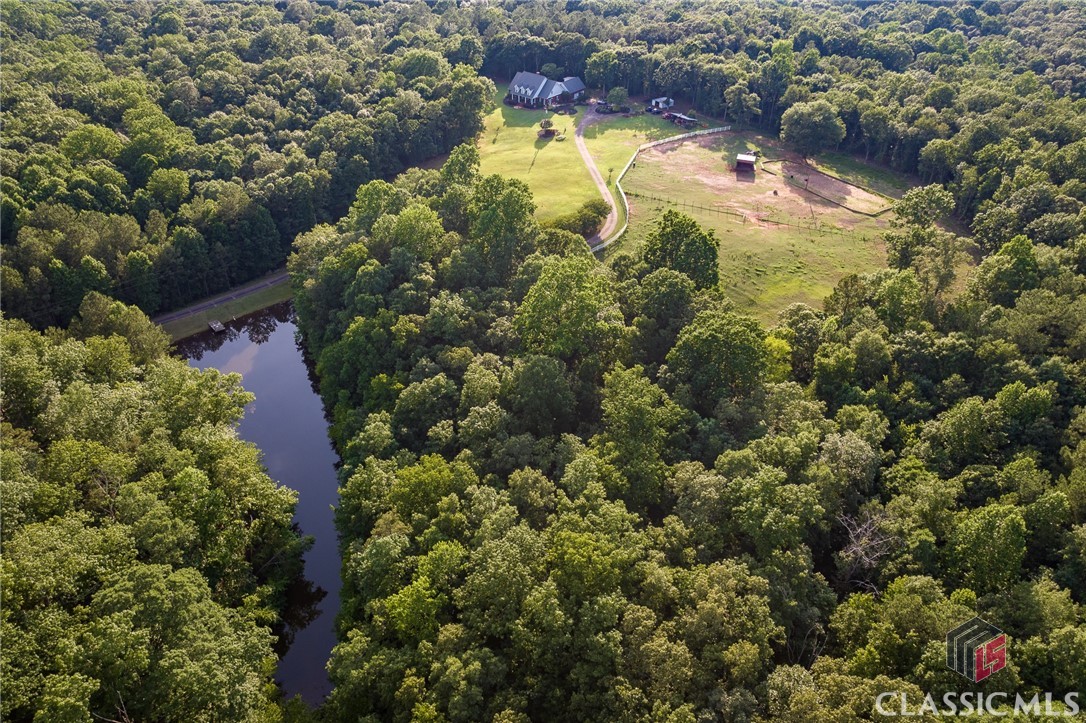 706 Sam Bruce Road Property Photo 1