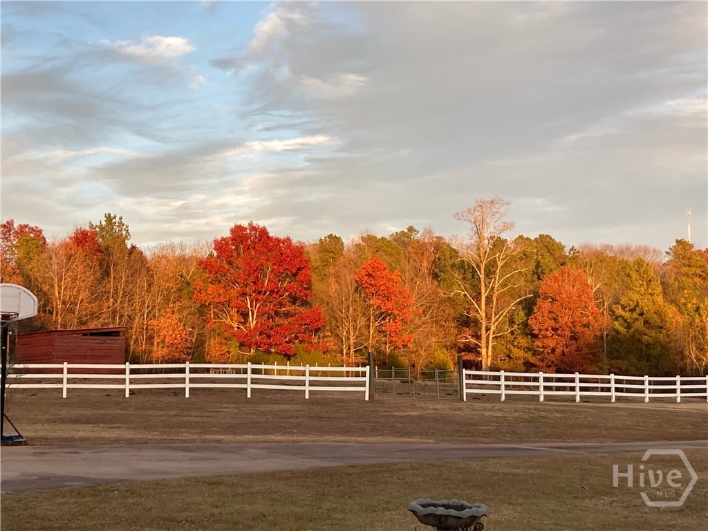 706 Sam Bruce Road Property Photo 2