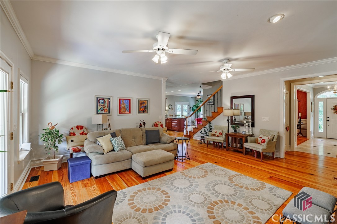 706 Sam Bruce Road Property Photo 16