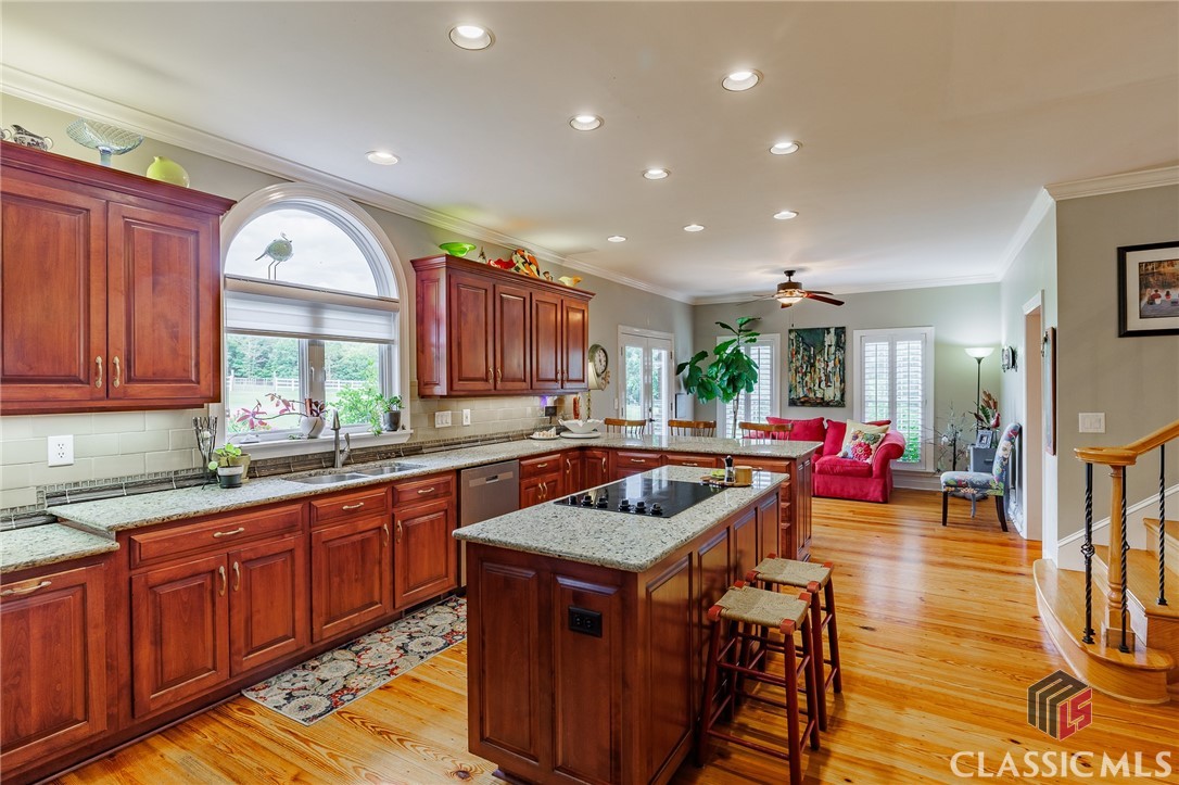 706 Sam Bruce Road Property Photo 19