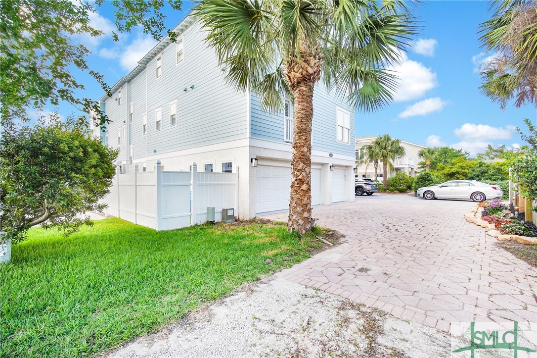 1 Waterside Walk Property Photo 3