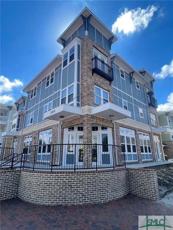 500 Pennsylvania Avenue Property Photo 1