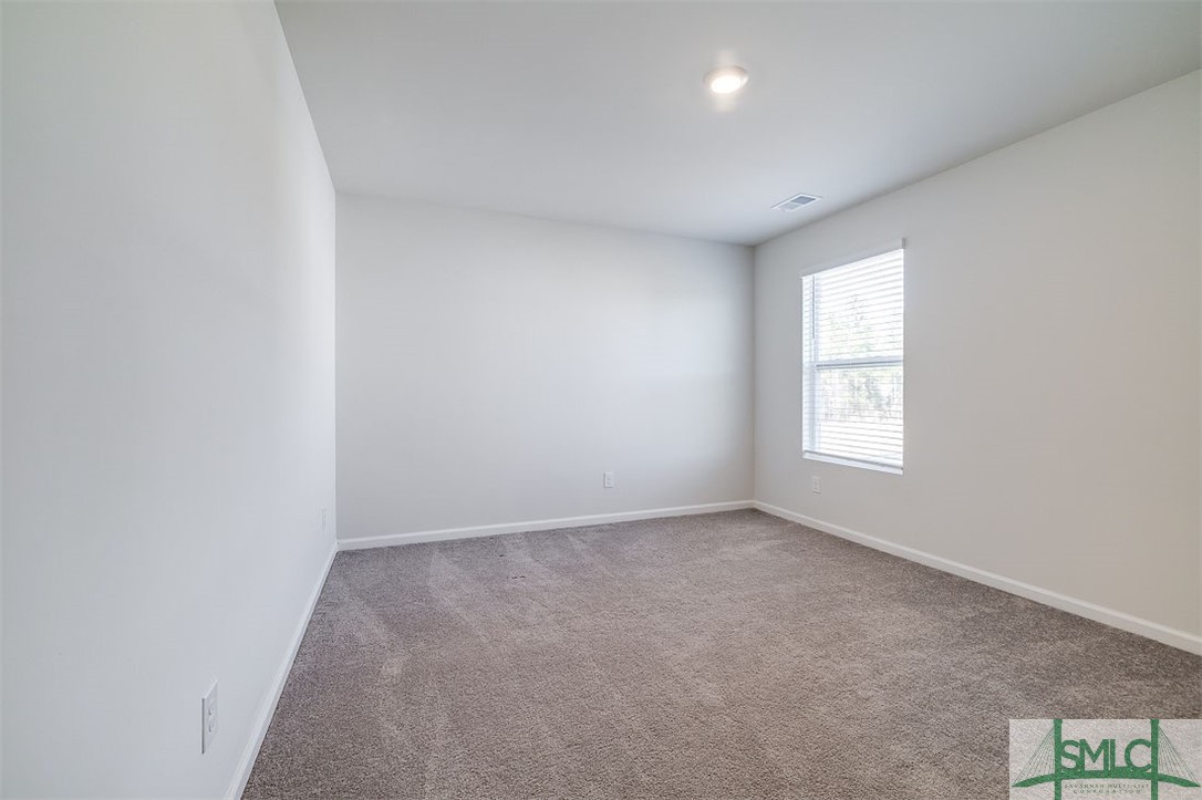 236 Chickadee Street Property Photo 23