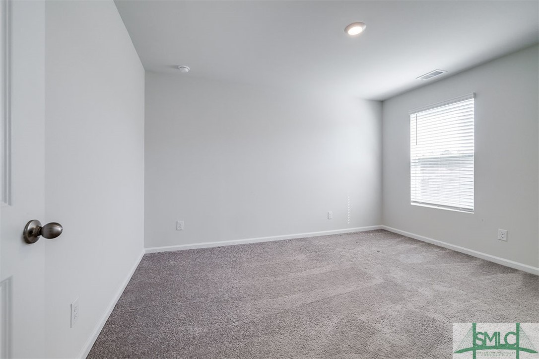 236 Chickadee Street Property Photo 31