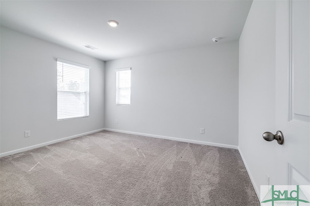 236 Chickadee Street Property Photo 33