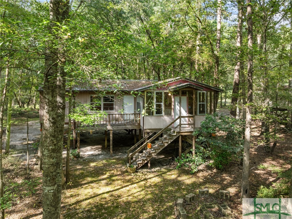 628 Riverside Drive Property Photo 4