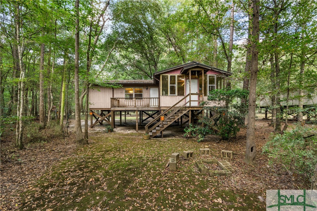 628 Riverside Drive Property Photo 5
