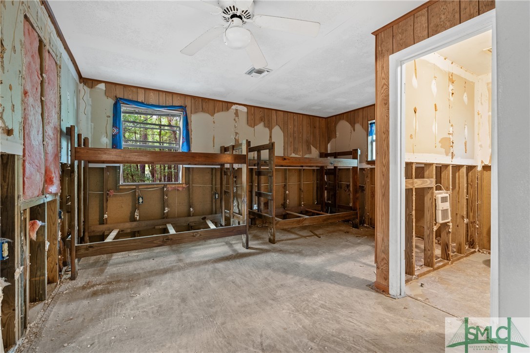 628 Riverside Drive Property Photo 16