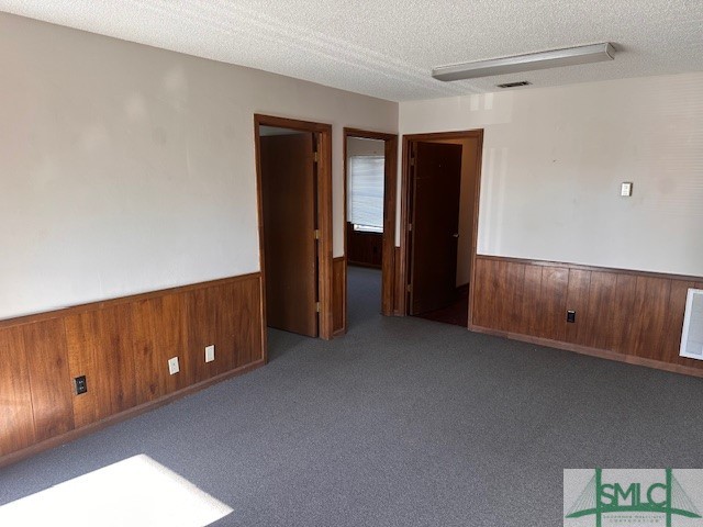 6815 Forest Park Drive 221 Property Photo 4