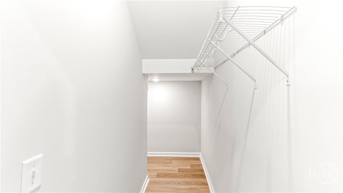 148 Como Drive Property Photo 7