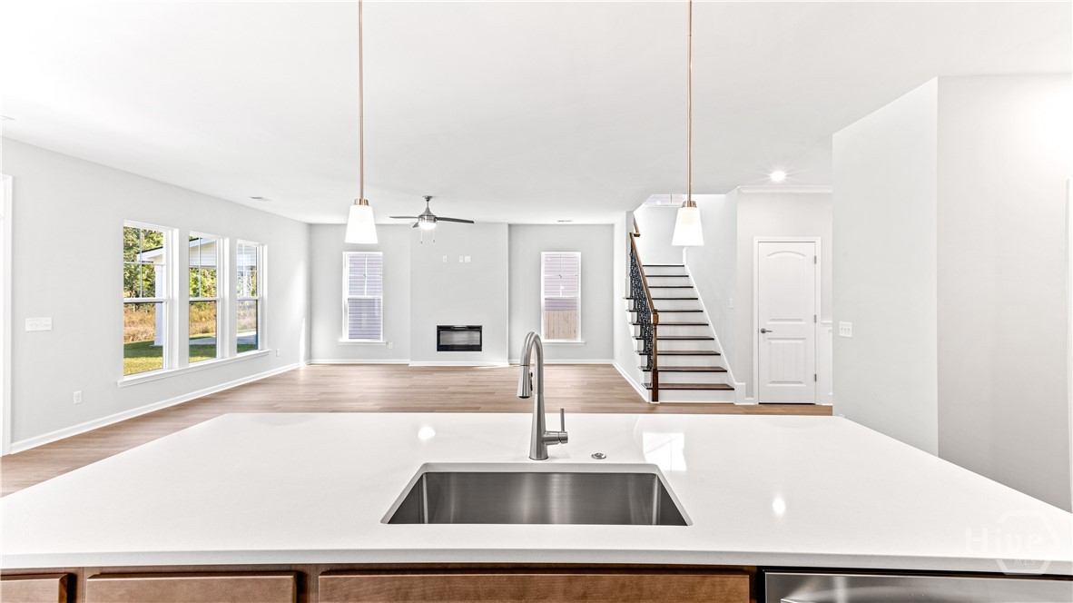 148 Como Drive Property Photo 12