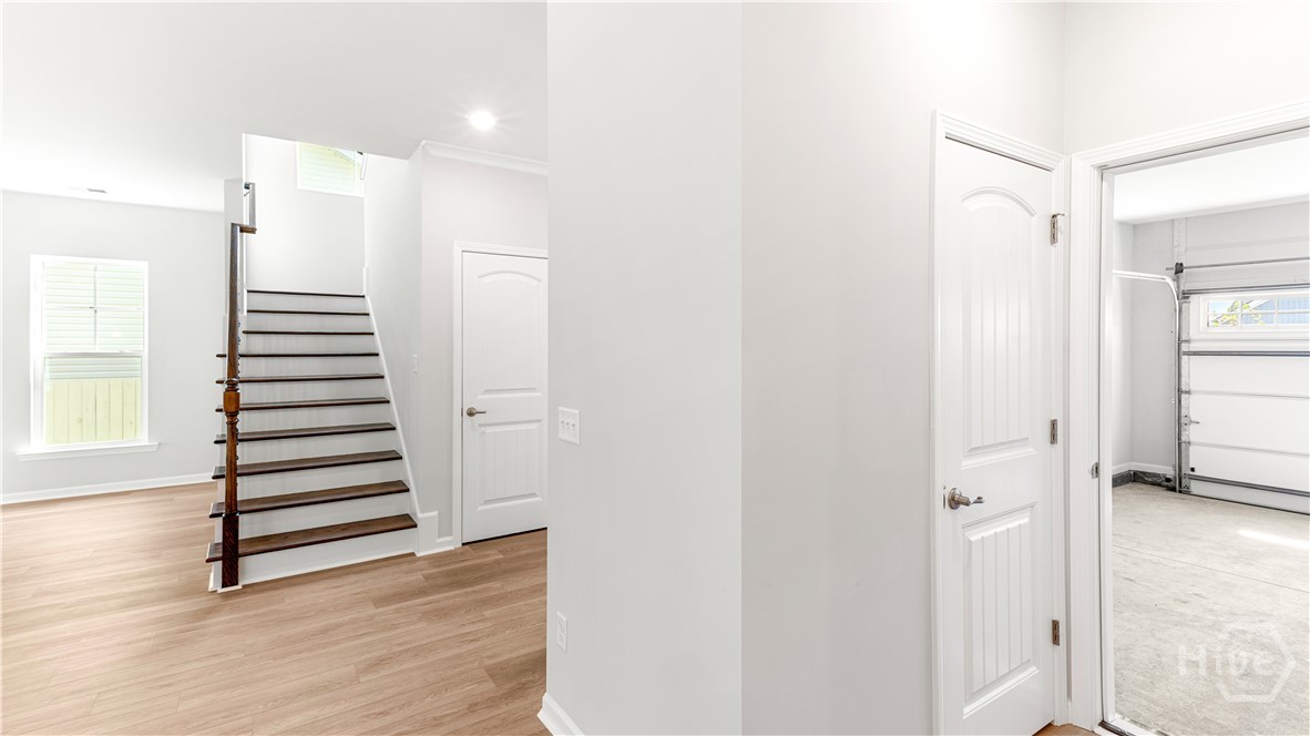 148 Como Drive Property Photo 14