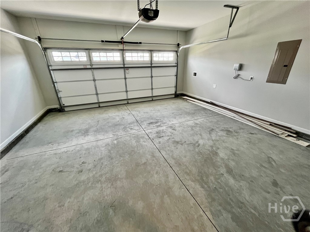 148 Como Drive Property Photo 33