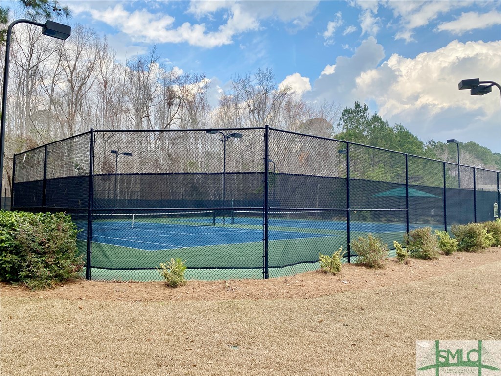148 Como Drive Property Photo 37