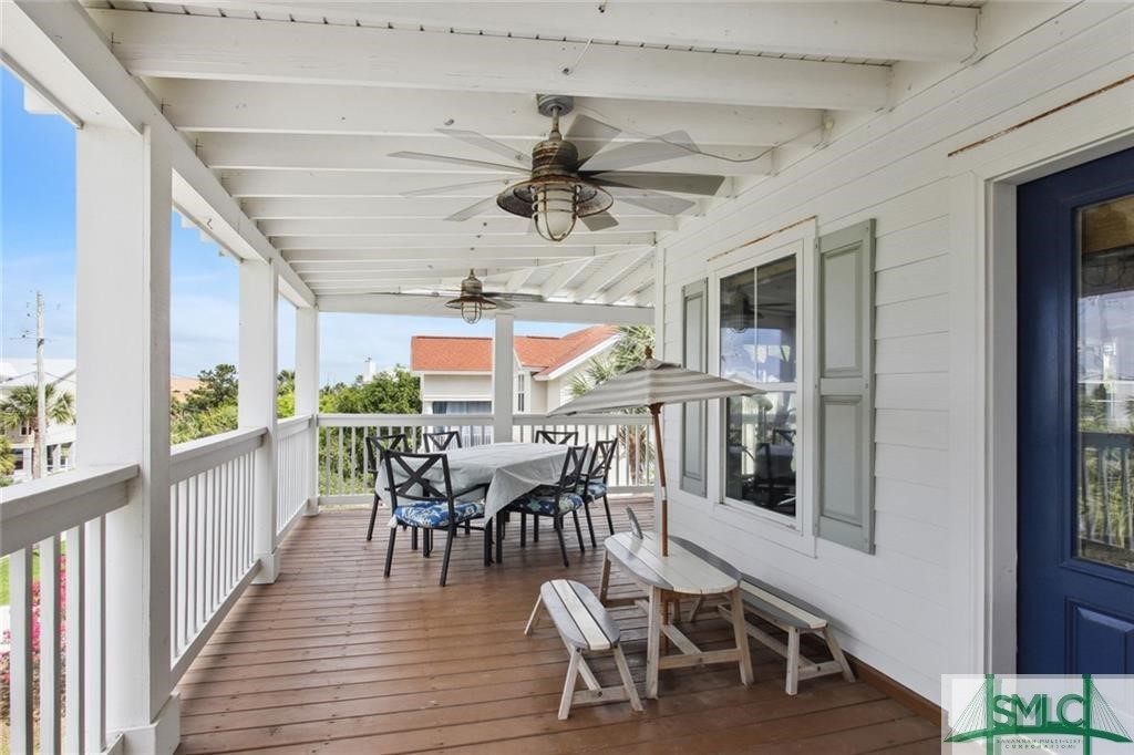 18 Van Horne Avenue Property Photo 8