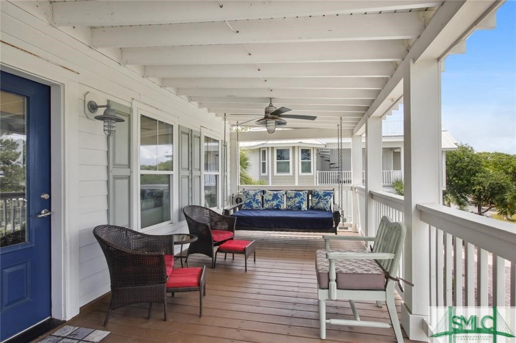 18 Van Horne Avenue Property Photo 9