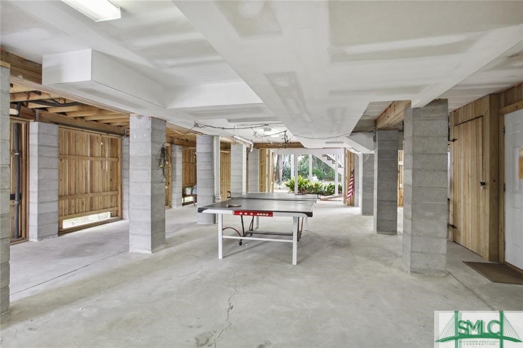 18 Van Horne Avenue Property Photo 11
