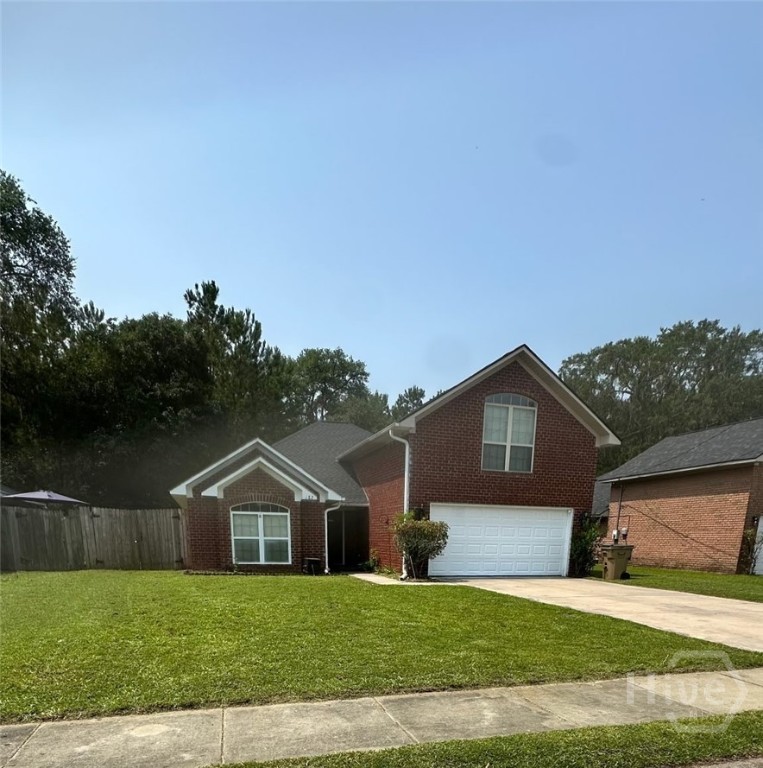 182 Gloucester Drive Property Photo 2