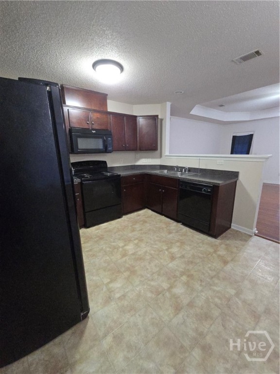 182 Gloucester Drive Property Photo 21