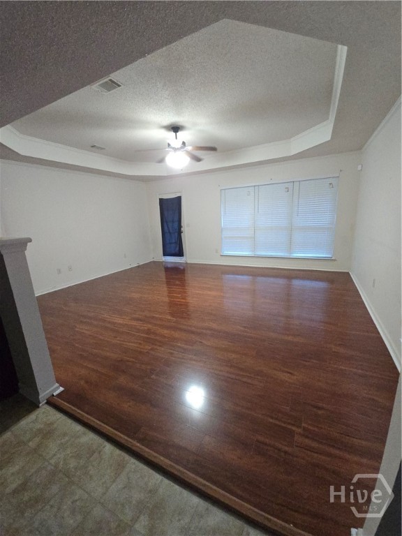 182 Gloucester Drive Property Photo 22
