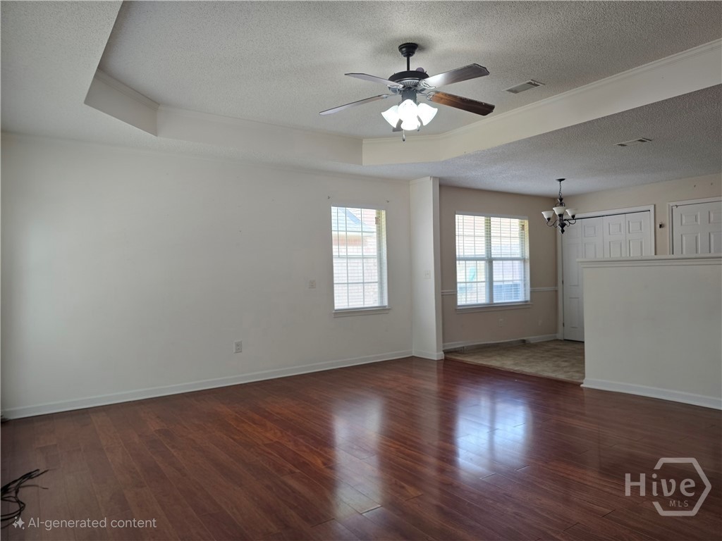 182 Gloucester Drive Property Photo 23