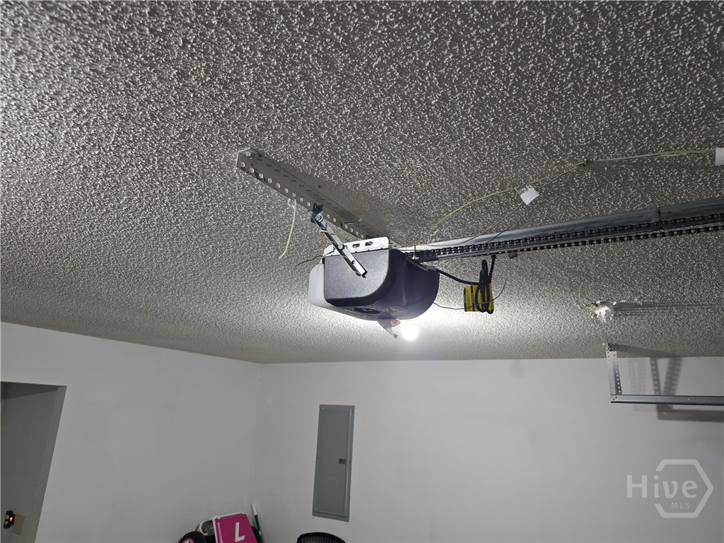 182 Gloucester Drive Property Photo 31