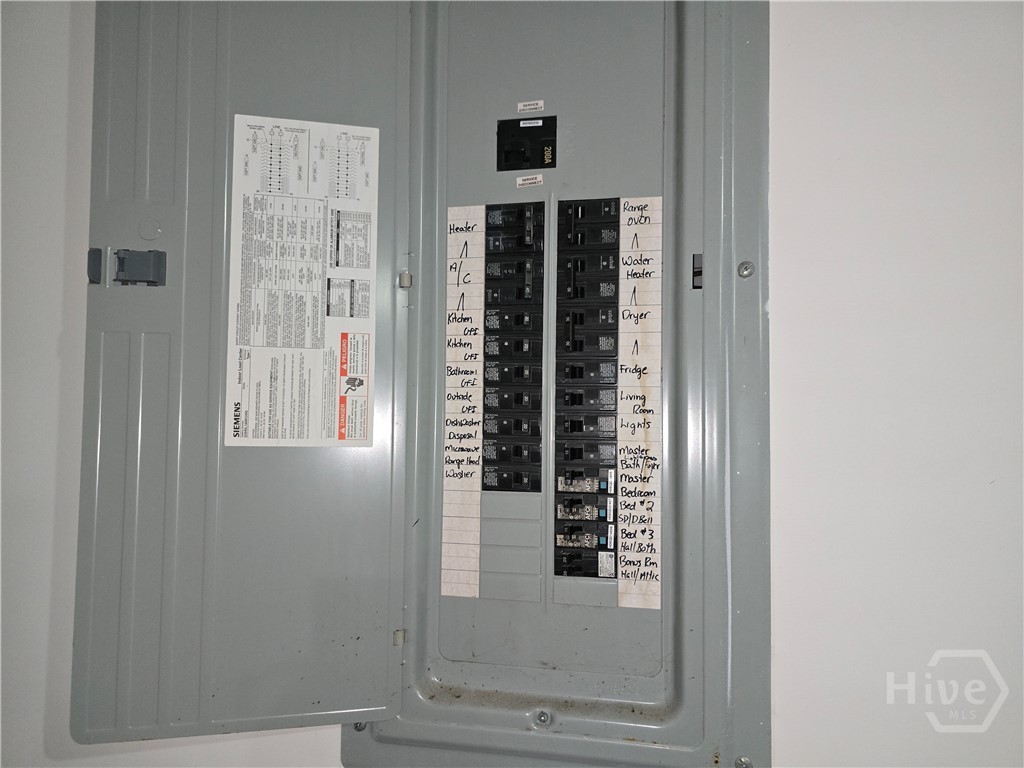182 Gloucester Drive Property Photo 35